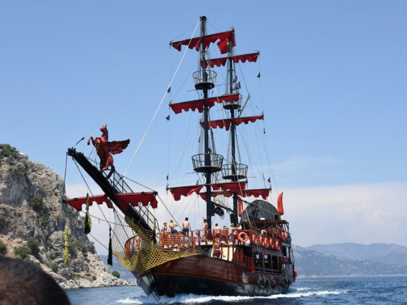 Viking Pirate Boat Tour